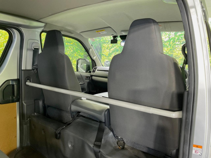 2022 Toyota Hiace Van 3BF-TRH200V (UW-6a20ed7ee90bb)[29]