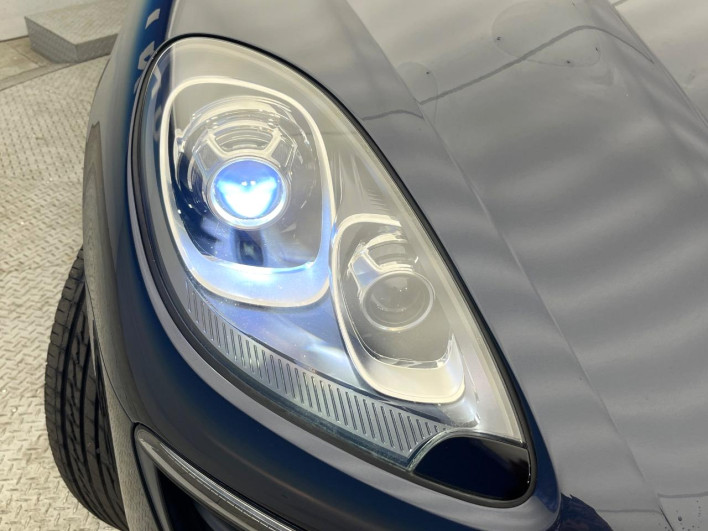 2017 Porsche Macan ABA-J1H1 (UW-6a20ed9d09226)[6]