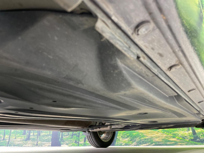 2017 Suzuki Swift DAA-ZC43S (UW-6a20eda210333)[23]