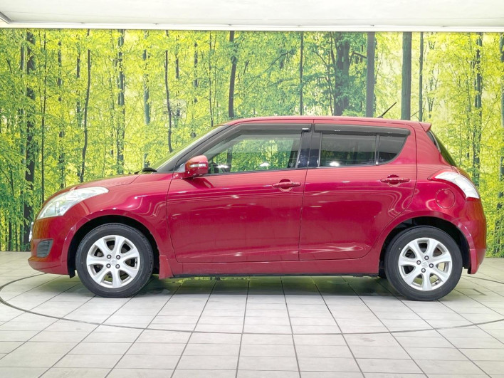 2013 Suzuki Swift DBA-ZC72S (UW-6a20eda2c854d)[12]