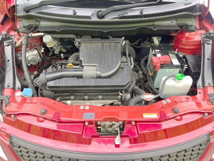 2013 Suzuki Swift DBA-ZC72S (UW-6a20eda2c854d)[4]