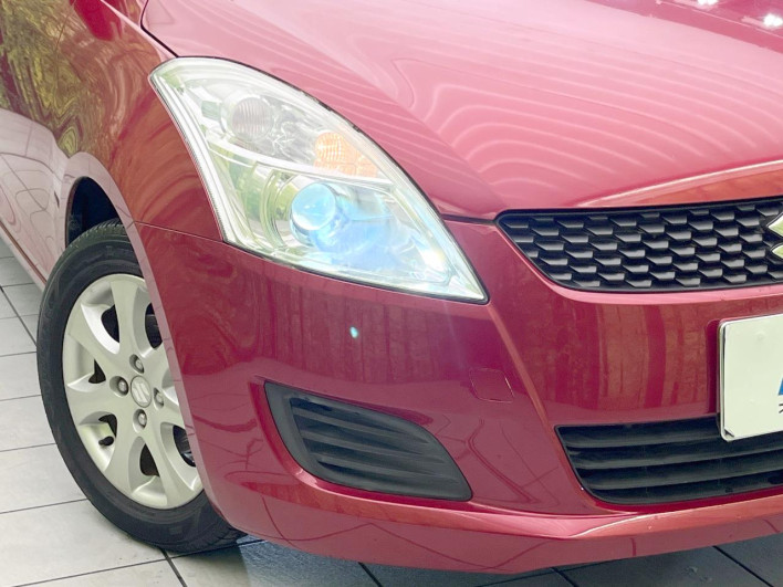 2013 Suzuki Swift DBA-ZC72S (UW-6a20eda2c854d)[13]