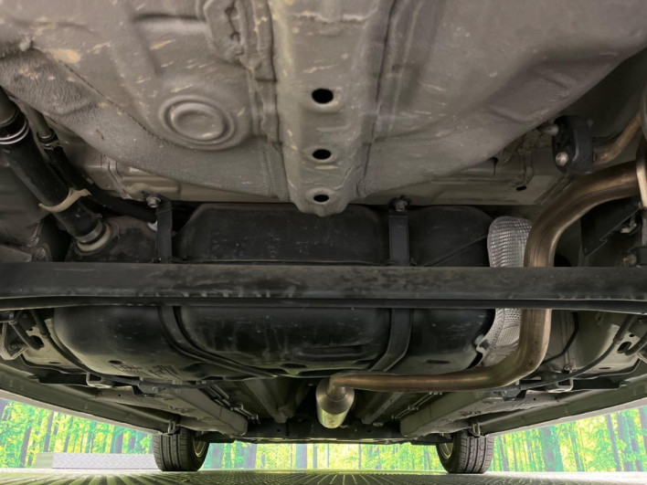 2014 Suzuki Swift DBA-ZC72S (UW-6a20eda30da10)[17]