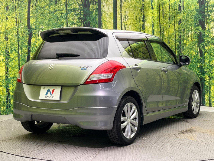 2014 Suzuki Swift DBA-ZC72S (UW-6a20eda30da10)[11]