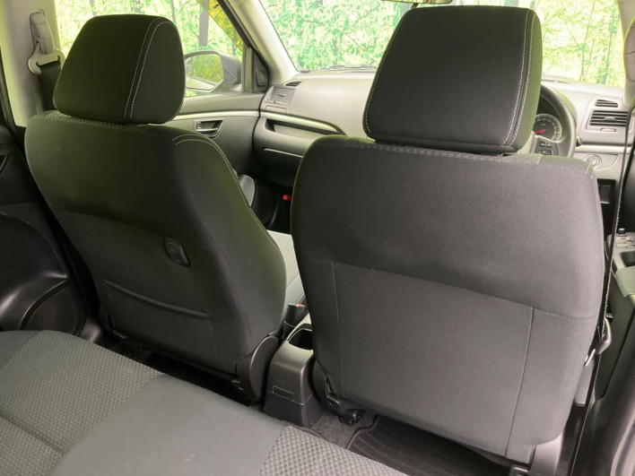 2014 Suzuki Swift DBA-ZC72S (UW-6a20eda30da10)[24]