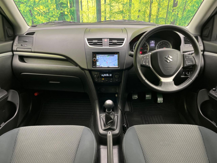 2014 Suzuki Swift DBA-ZC72S (UW-6a20eda30da10)[25]