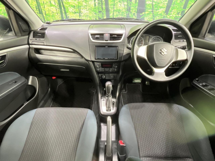 2015 Suzuki Swift DBA-ZC72S (UW-6a20eda46d97f)[29]