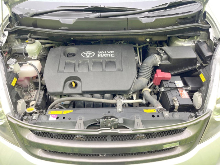 2011 Toyota Isis DBA-ZGM10W (UW-6a20eda67e384)[4]