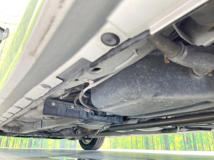 2011 Toyota Isis DBA-ZGM10W (UW-6a20eda67e384)[22]