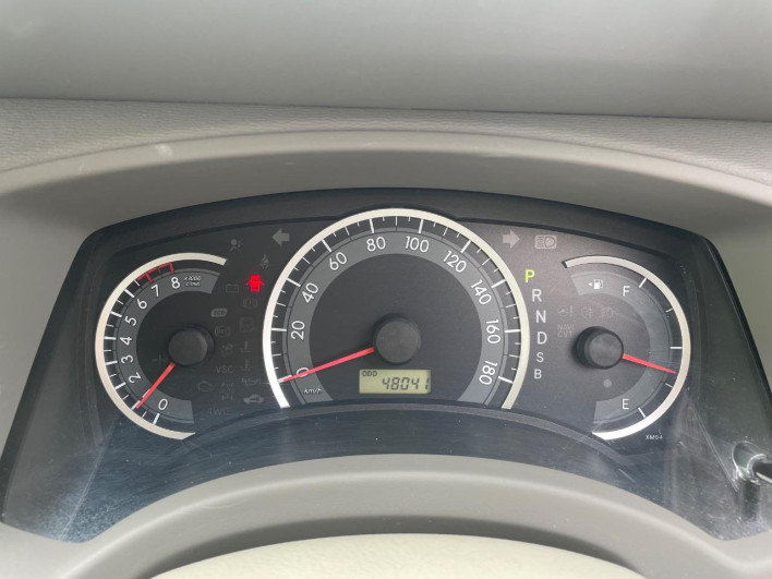 2011 Toyota Isis DBA-ZGM10G (UW-6a20eda68203b)[2]