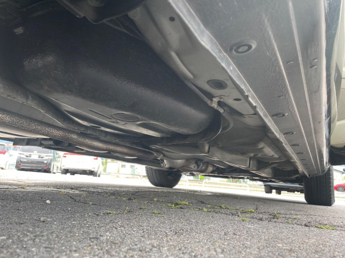2011 Toyota Isis DBA-ZGM10G (UW-6a20eda68203b)[18]