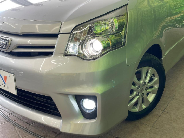 2013 Toyota Noah DBA-ZRR70W (UW-6a20eda825911)[19]