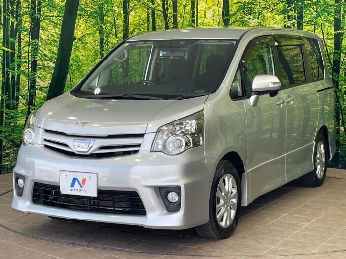 2013 Toyota Noah DBA-ZRR70W (UW-6a20eda825911)[5]