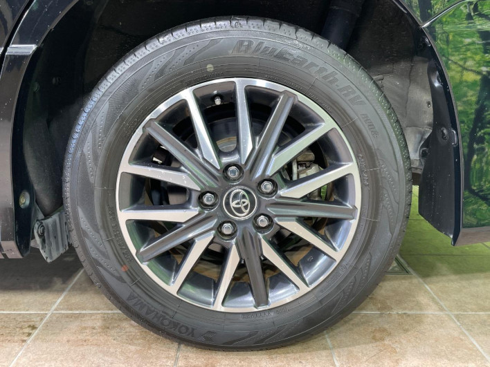 2014 Toyota Voxy DBA-ZRR80W (UW-6a20eda86e4c1)[7]