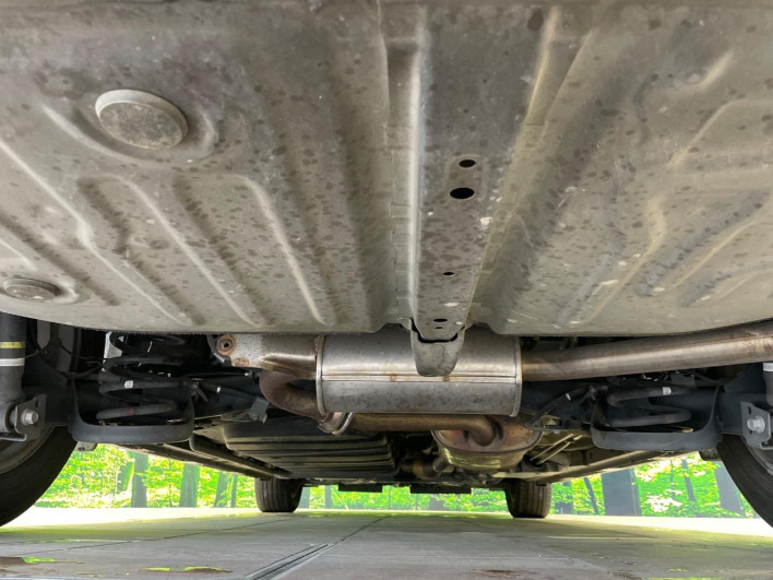 2014 Toyota Voxy DBA-ZRR80W (UW-6a20eda86e4c1)[29]