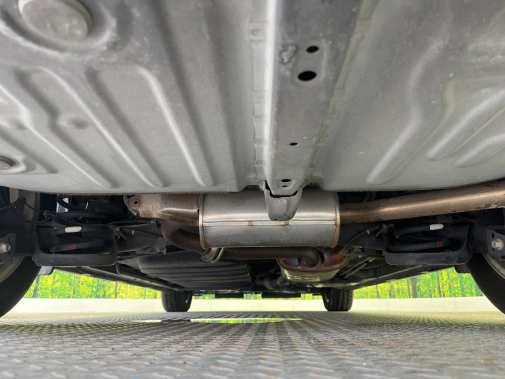 2014 Toyota Voxy DBA-ZRR80W (UW-6a20eda8c084f)[21]