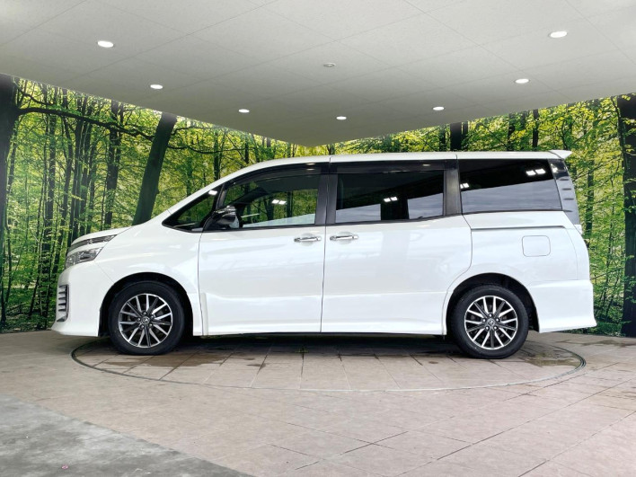 2015 Toyota Voxy DBA-ZRR80W (UW-6a20edaa25ae4)[5]