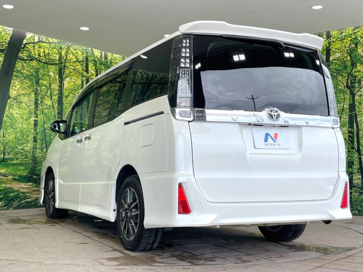 2015 Toyota Voxy DBA-ZRR80W (UW-6a20edaa25ae4)[6]