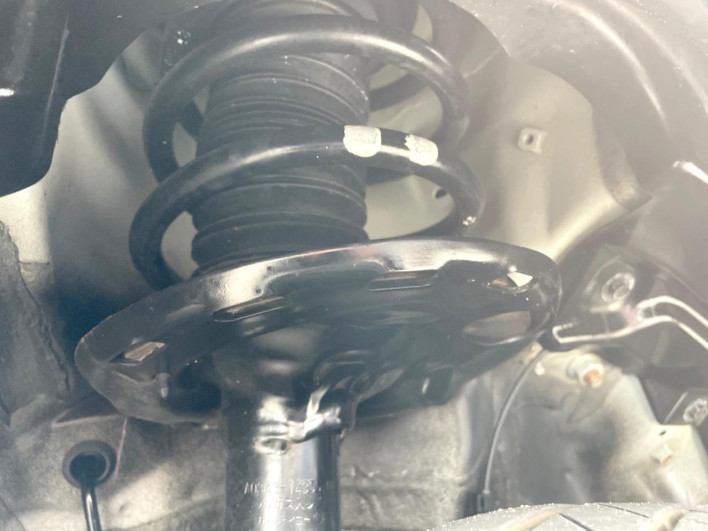 2018 Toyota Noah DBA-ZRR80G (UW-6a20edaf9e6e5)[9]