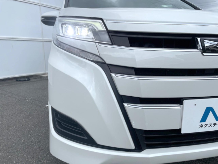 2018 Toyota Noah DBA-ZRR80G (UW-6a20edaf9e6e5)[5]