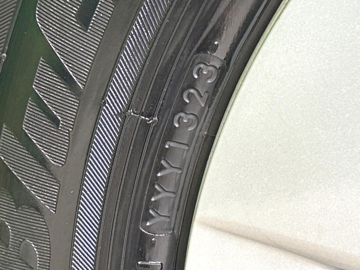 2011 Toyota Prius DAA-ZVW30 (UW-6a20edc152b53)[18]