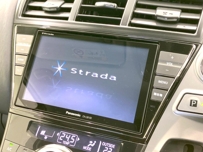 2014 Toyota Prius α DAA-ZVW41W (UW-6a20edc4183fc)[26]