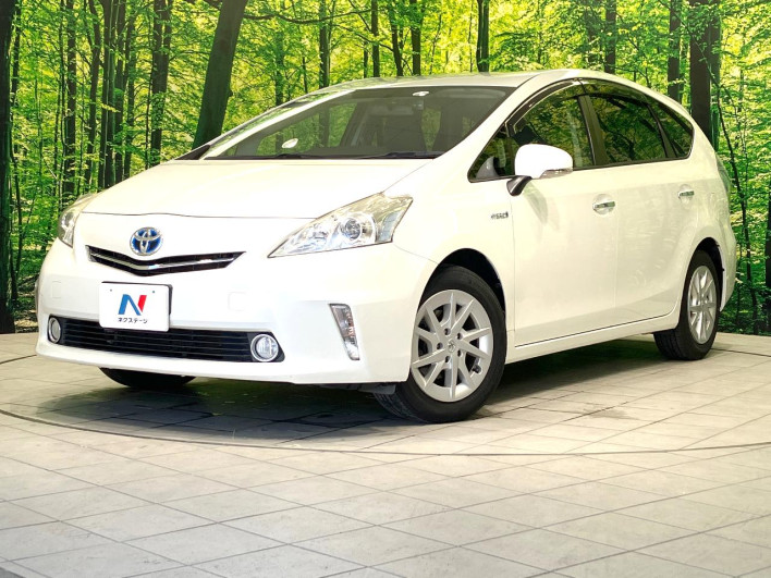 2014 Toyota Prius α DAA-ZVW41W (UW-6a20edc4183fc)[0]