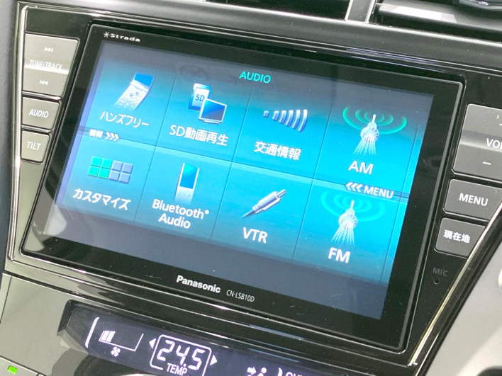 2014 Toyota Prius α DAA-ZVW41W (UW-6a20edc4183fc)[27]