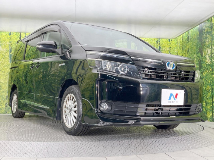 2014 Toyota Voxy DAA-ZWR80G (UW-6a20edcf0a44a)[15]
