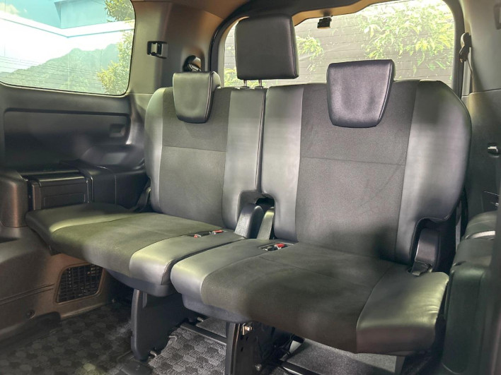 2021 Toyota Noah 6AA-ZWR80W (UW-6a20edd46c779)[27]