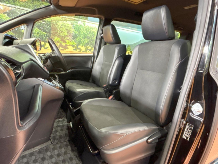 2021 Toyota Noah 6AA-ZWR80W (UW-6a20edd46c779)[29]