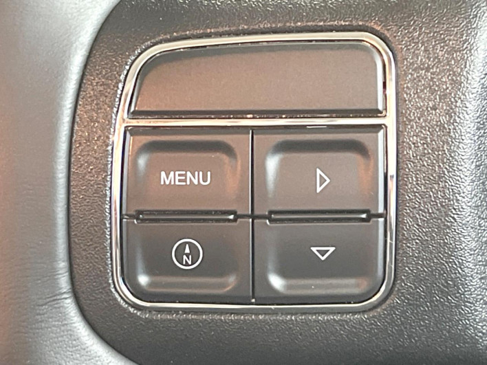 2016 Chrysler Jeep Wrangler Unlimited ABA-JK36L (UW-6a223d78b3f65)[16]