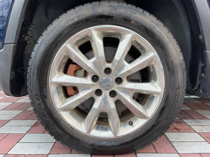 2015 Chrysler Jeep Cherokee ABA-KL32 (UW-6a223d7acf88d)[23]