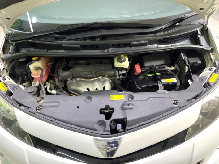 2013 Toyota Estima DBA-ACR50W (UW-6a223d9a39a91)[4]