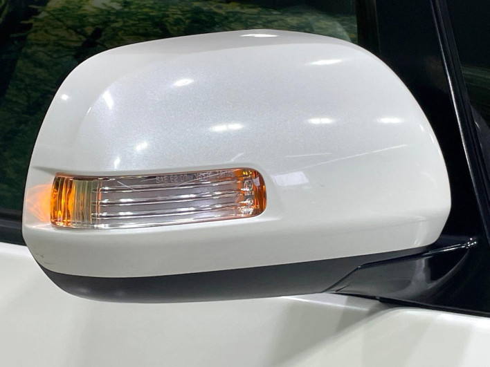 2014 Toyota Estima DBA-ACR50W (UW-6a223d9a75f24)[11]
