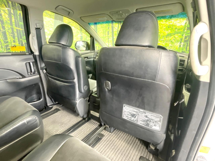 2014 Toyota Estima DBA-ACR50W (UW-6a223d9a79e0b)[18]