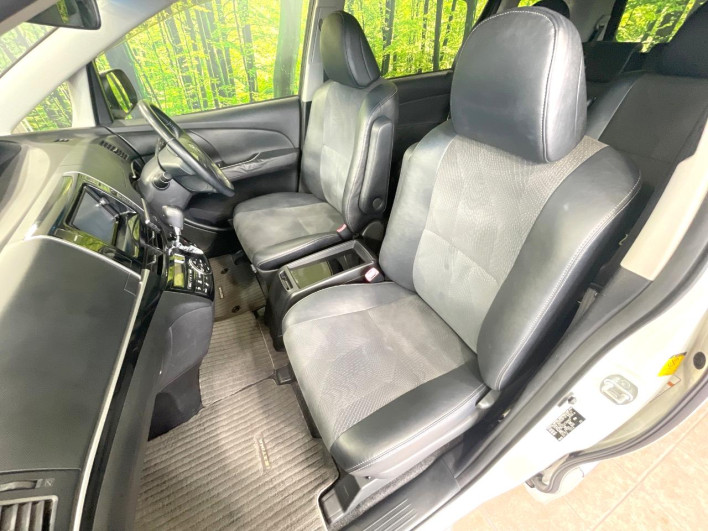2014 Toyota Estima DBA-ACR50W (UW-6a223d9a79e0b)[14]