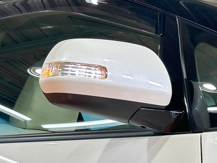 2010 Toyota Estima DBA-ACR50W (UW-6a223d9bad24d)[26]