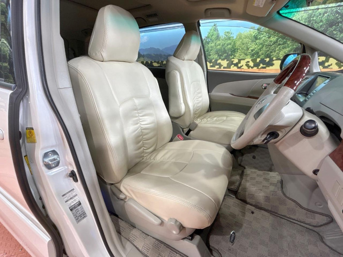 2010 Toyota Estima DBA-ACR50W (UW-6a223d9bad24d)[19]
