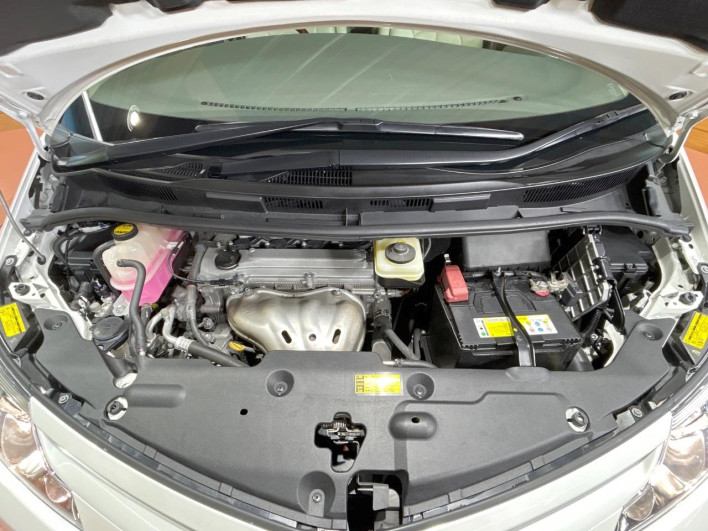 2010 Toyota Estima DBA-ACR50W (UW-6a223d9bad24d)[4]