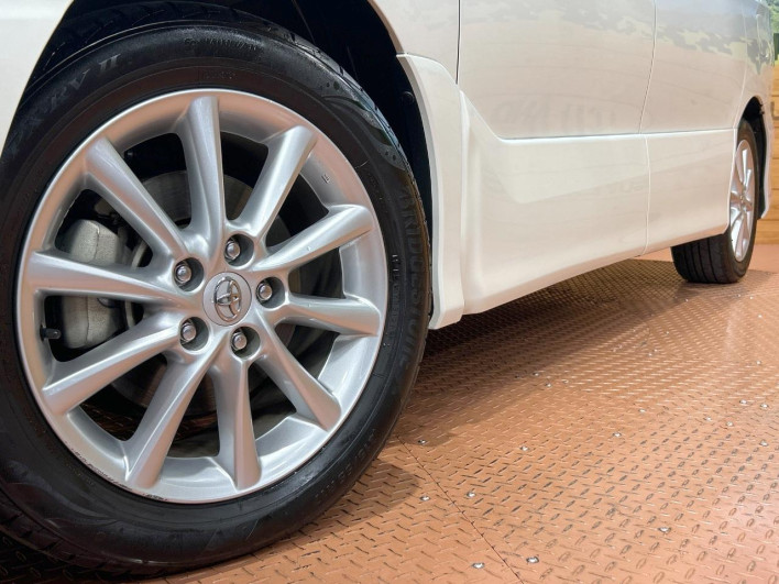 2010 Toyota Estima DBA-ACR50W (UW-6a223d9bad24d)[6]