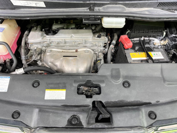 2016 Toyota Vellfire DBA-AGH30W (UW-6a223d9d43f5e)[29]