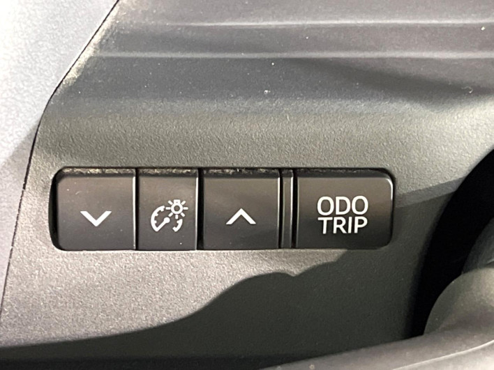 2016 Toyota Vellfire DBA-AGH30W (UW-6a223d9d43f5e)[14]
