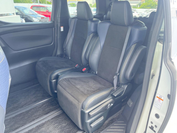 2017 Toyota Vellfire DBA-AGH30W (UW-6a223d9ecf7de)[26]