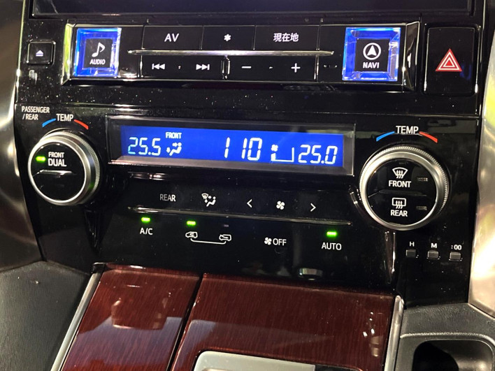 2017 Toyota Vellfire DBA-AGH30W (UW-6a223d9f75134)[13]