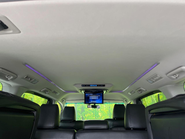 2017 Toyota Vellfire DBA-AGH30W (UW-6a223d9fae23c)[28]