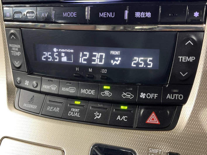 2013 Toyota Alphard DBA-ANH20W (UW-6a223dacc378d)[28]
