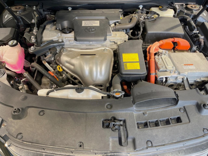 2014 Toyota Camry DAA-AVV50 (UW-6a223db160ce3)[2]