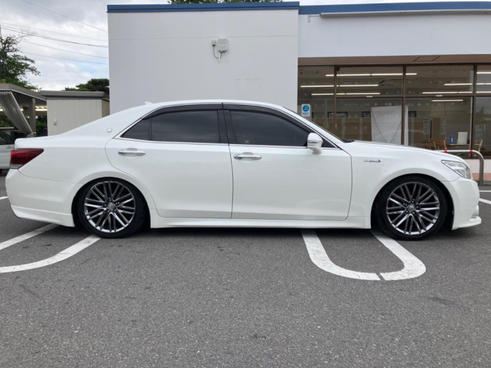 2014 Toyota Crown Hybrid DAA-AWS210 (UW-6a223db203dd3)[7]