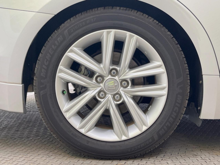 2013 Toyota Crown Hybrid DAA-AWS210 (UW-6a223db268392)[6]